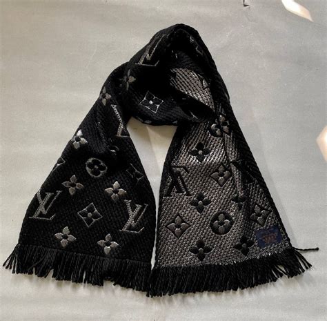 sciarpa louis vuitton donna outlet|sciarpa donna louis vuitton.